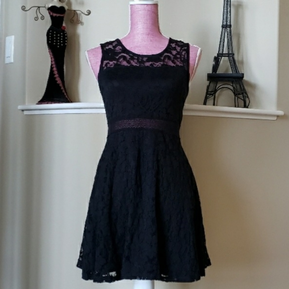 Black Lace Dress.